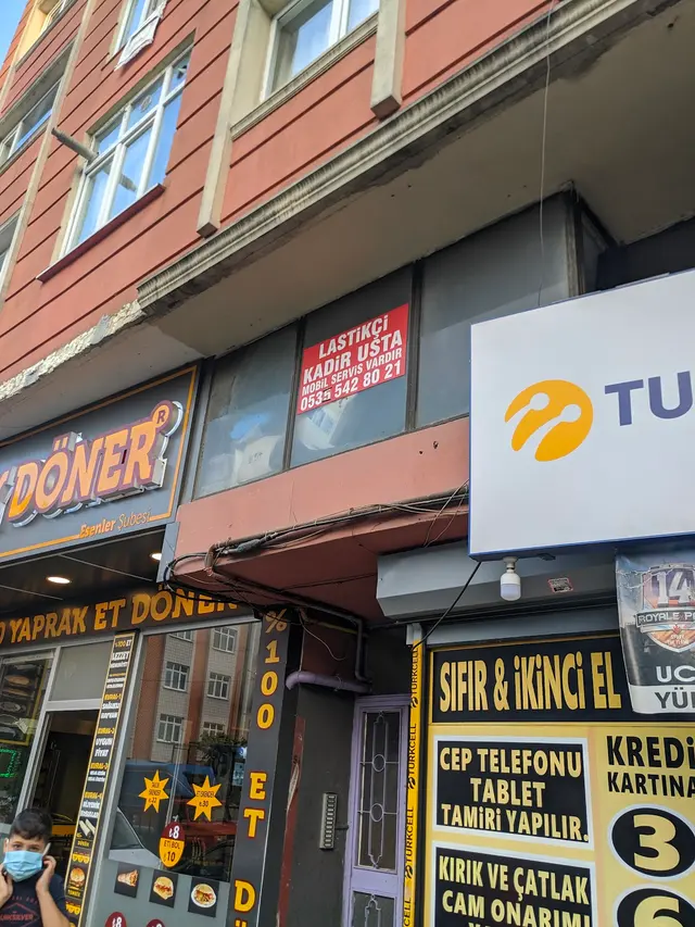 Kadir Oto Lastik