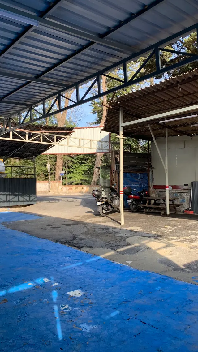 S34 Garage Car Detailing