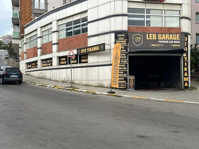 Leb Garage